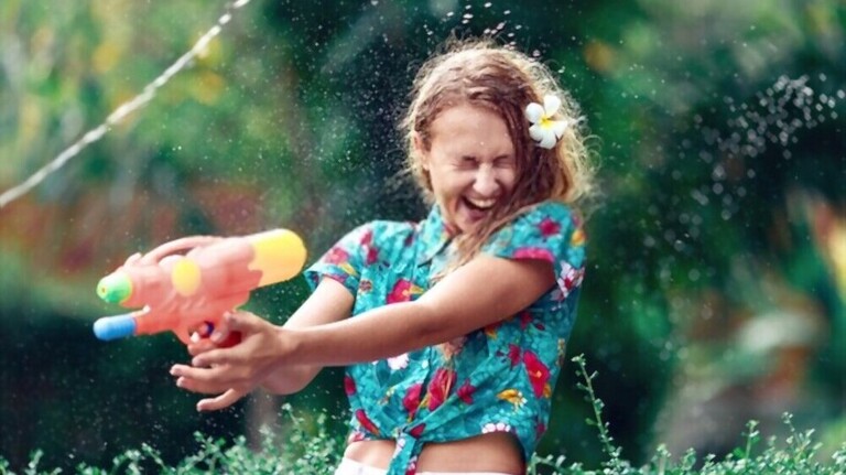 How To Style A Hawaiian Shirt For Girl How To Style A Hawaiian Shirt For Girl