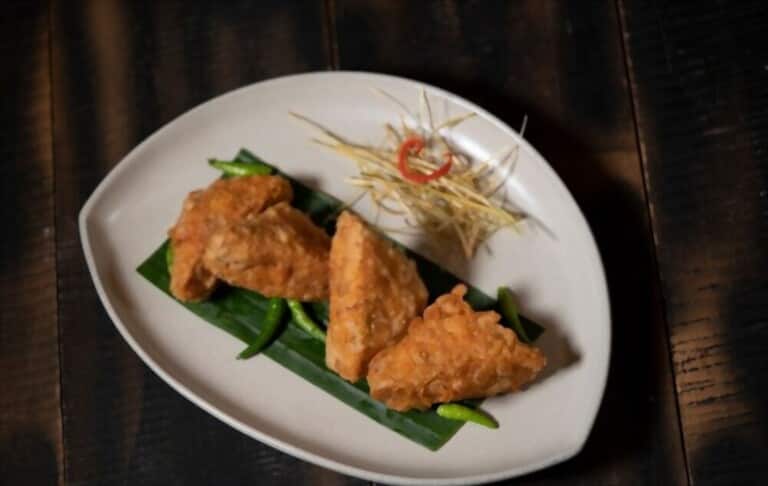 Exploring the Tastiest Eats on Chinese Streets Exploring the Tastiest Eats on Chinese Streets