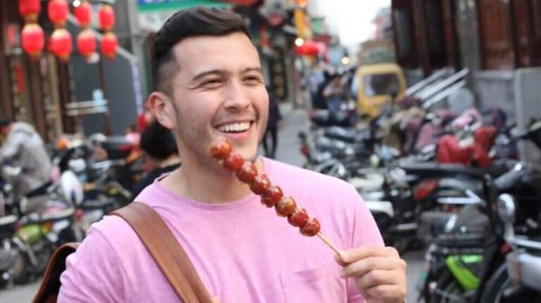 Exploring the Tastiest Eats on Chinese Streets Exploring the Tastiest Eats on Chinese Streets